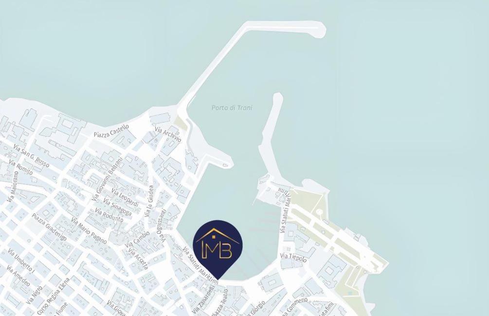 Maison Bleu Luxury Suite Sul Porto Di Трани Екстериор снимка